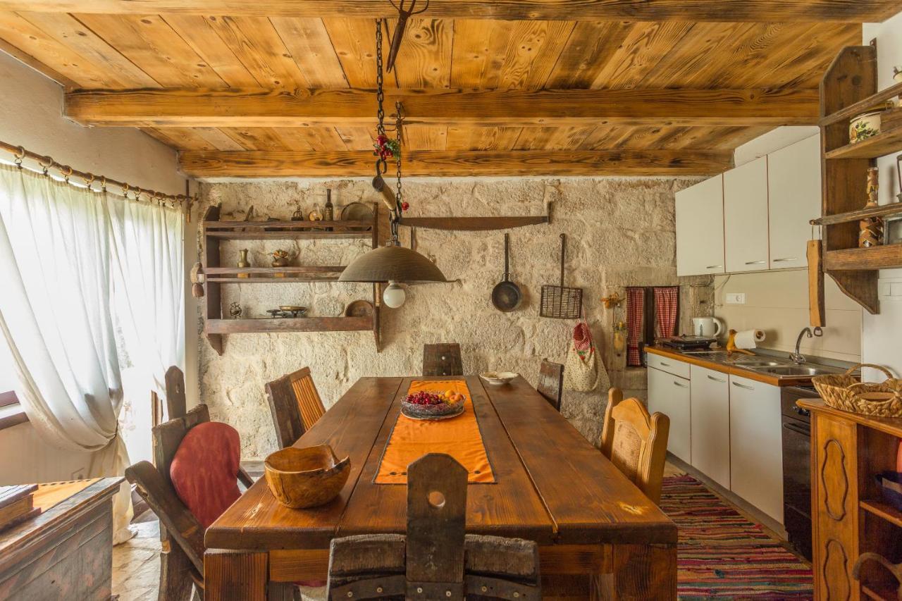 Villa Kuca Za Odmor Joko I Jeka Bogatić Esterno foto