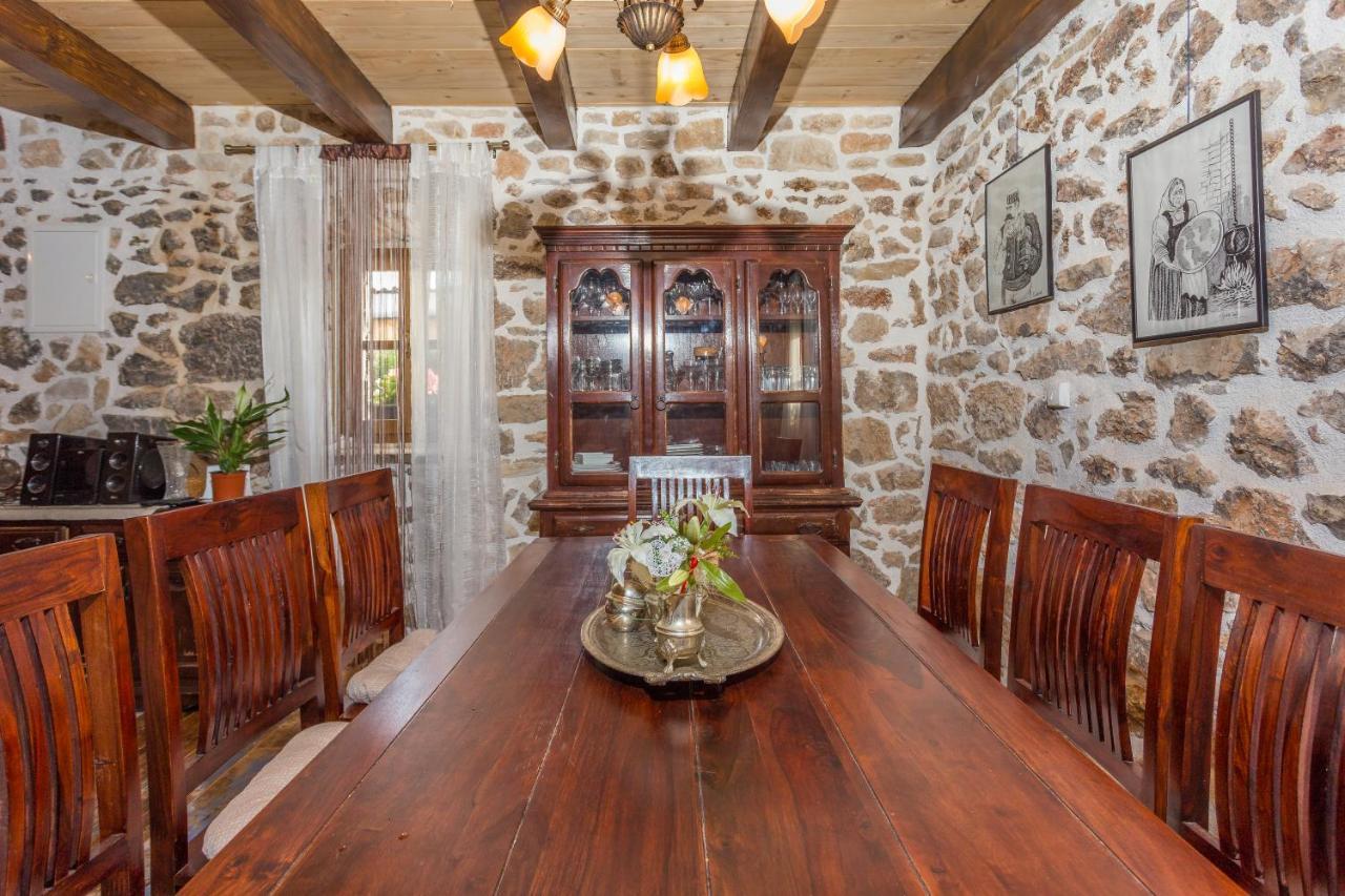 Villa Kuca Za Odmor Joko I Jeka Bogatić Esterno foto